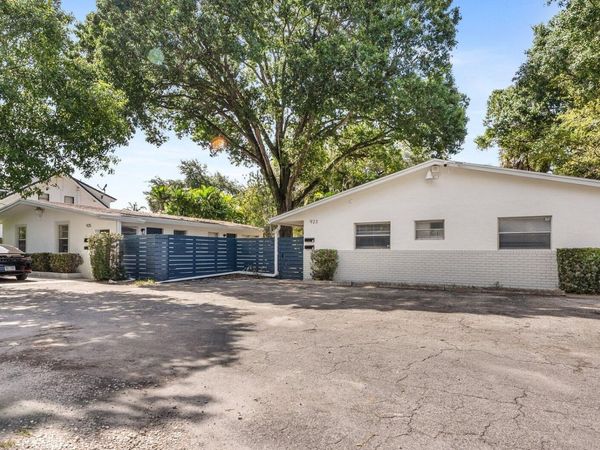923 W Las Olas Boulevard, Unit 1, Fort Lauderdale, FL 33312