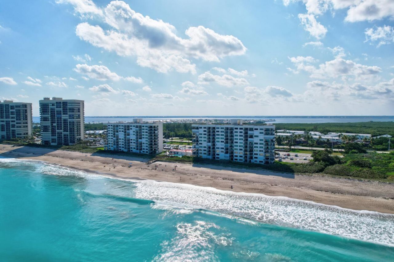 9400 S Ocean Drive, Unit 807, Jensen Beach, FL 34957 Photo
