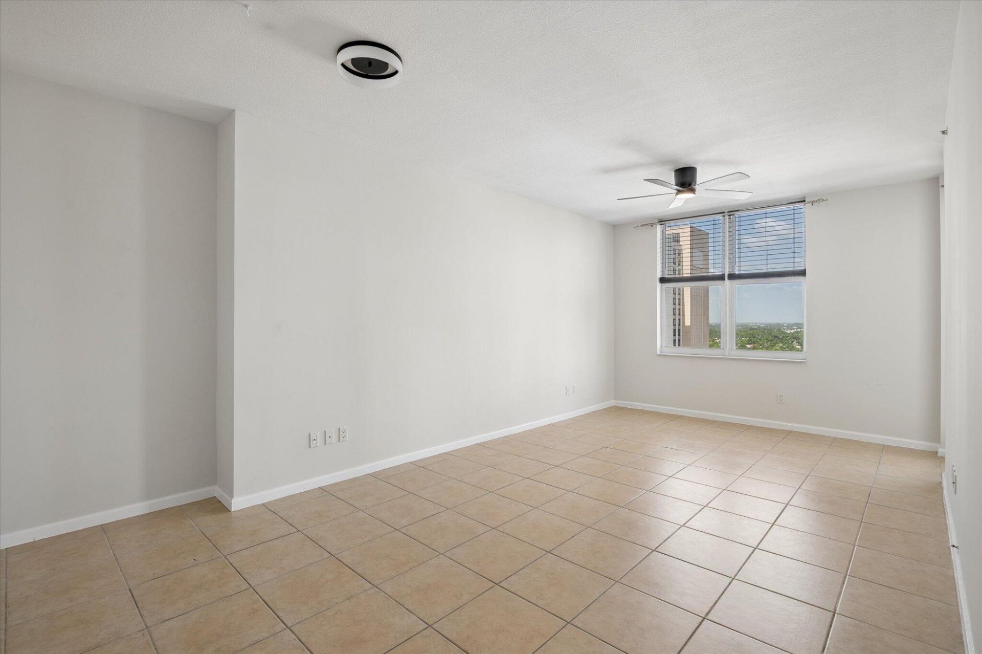 511 SE 5th Avenue, Unit 2115, Fort Lauderdale, FL 33301 Photo