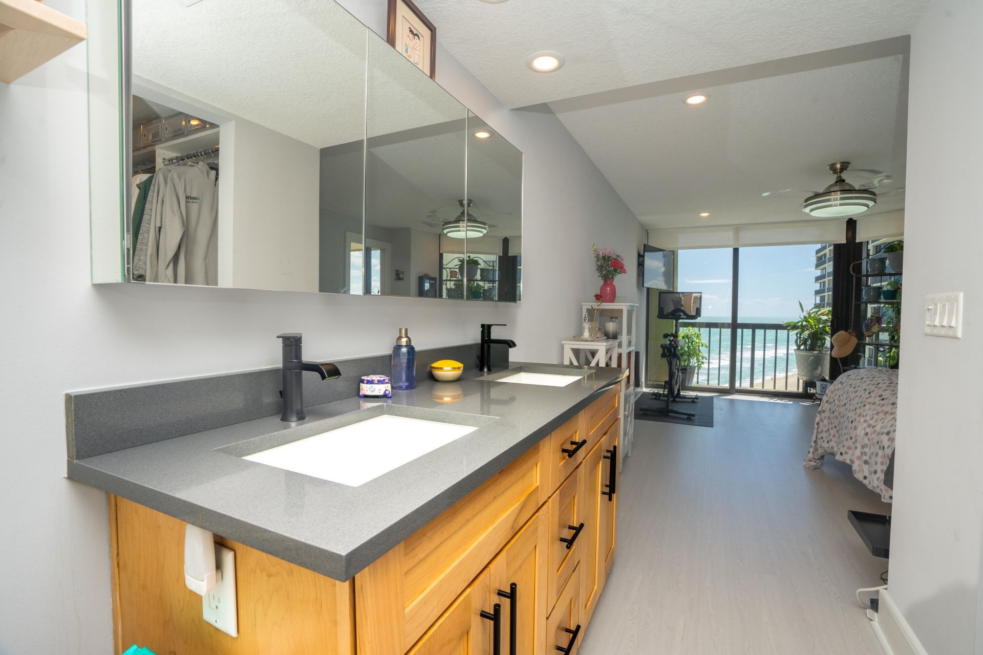 9500 S Ocean Drive, Unit 1208, Jensen Beach, FL 34957 Photo