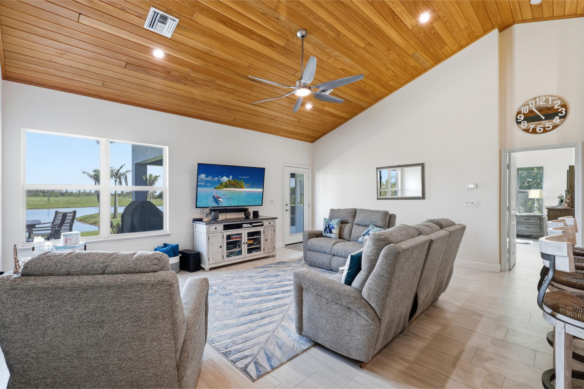 18601 Orange Avenue, Fort Pierce, FL 34945 Photo