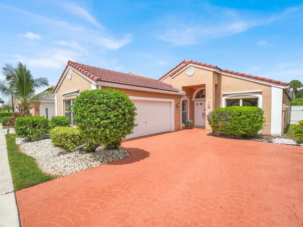8799 Sonoma Lake Boulevard, Boca Raton, FL 33434