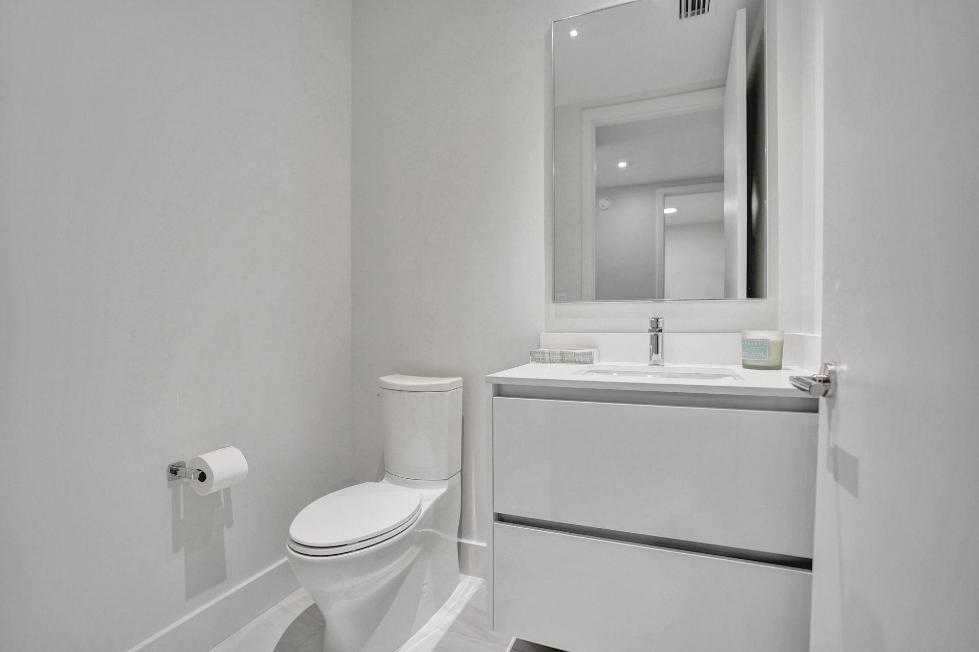 305 Briny Avenue, Unit 603, Pompano Beach, FL 33062 Photo