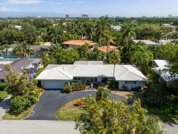2625 NE 35th Street, Fort Lauderdale, FL 33306