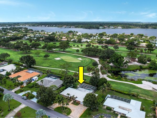 249 FAIRWAY W, Tequesta, FL 33469