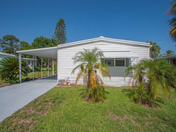 42 Village Lane, Jensen Beach, FL 34957