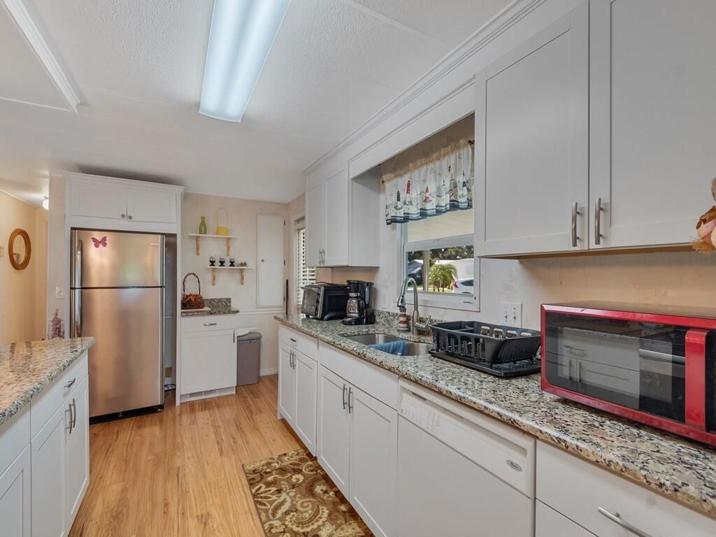 42 Village Lane, Jensen Beach, FL 34957 Photo