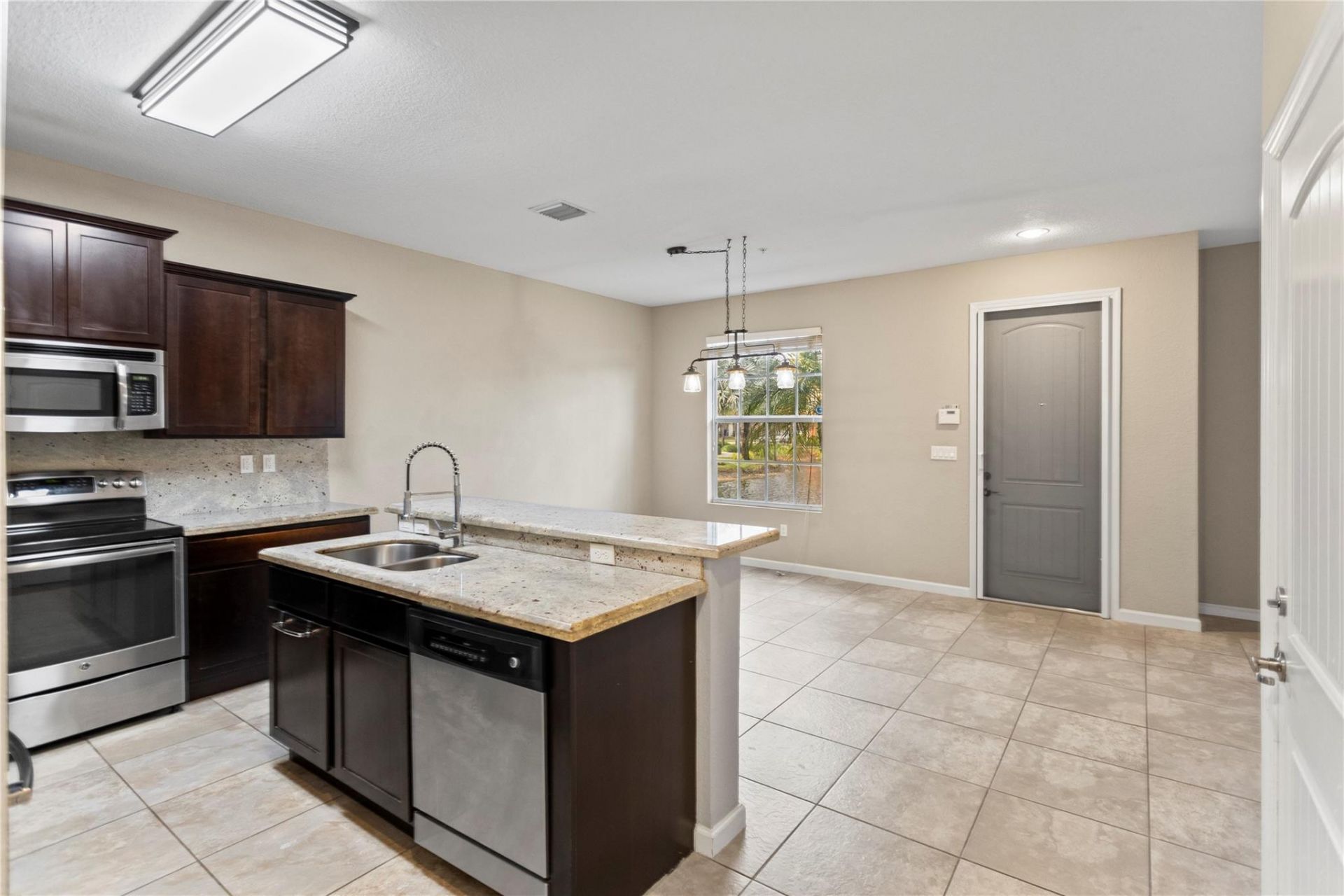 259 SW 7th Street, Unit 259, Pompano Beach, FL 33060 Photo