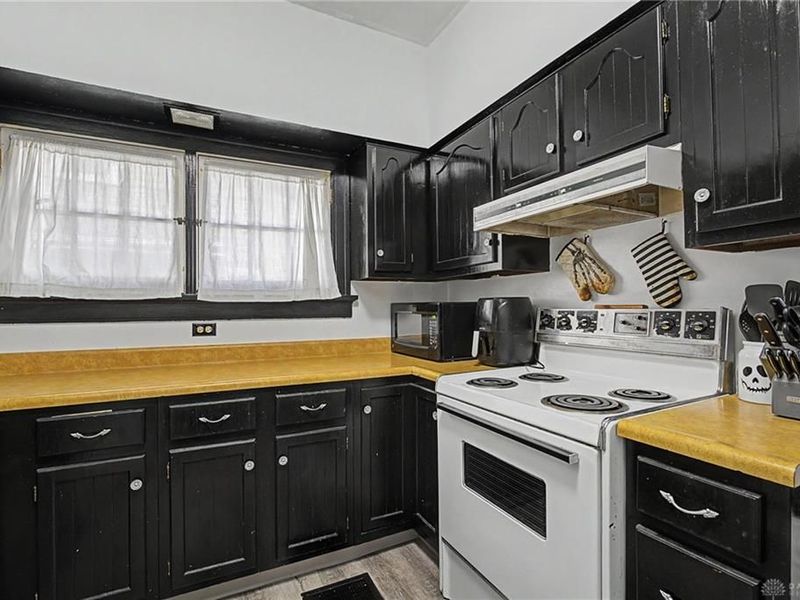 3015 Wellington Drive, Dayton, OH 45410 Photo 13