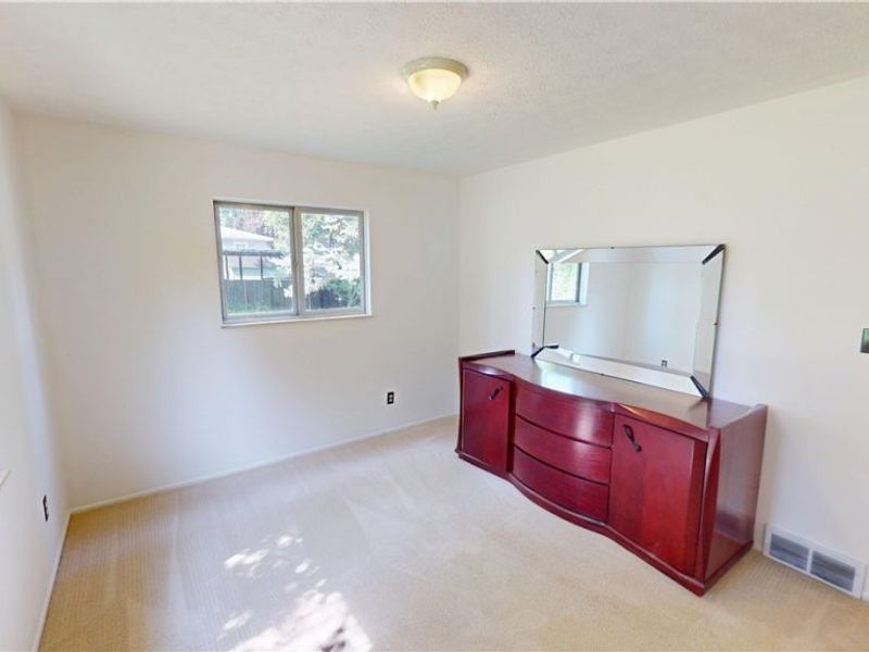 935 Carnegie Avenue, Akron, OH 44314 Photo 13