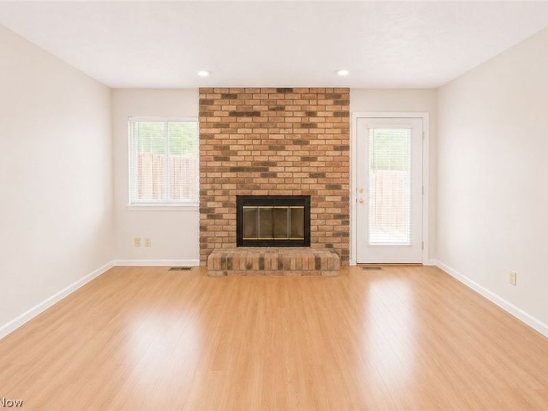 5552 Suncrest Court, Parma, OH 44134 Photo 12