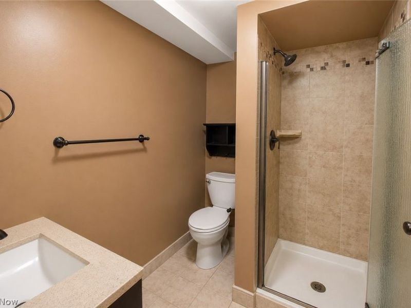 5552 Suncrest Court, Parma, OH 44134 Photo 23