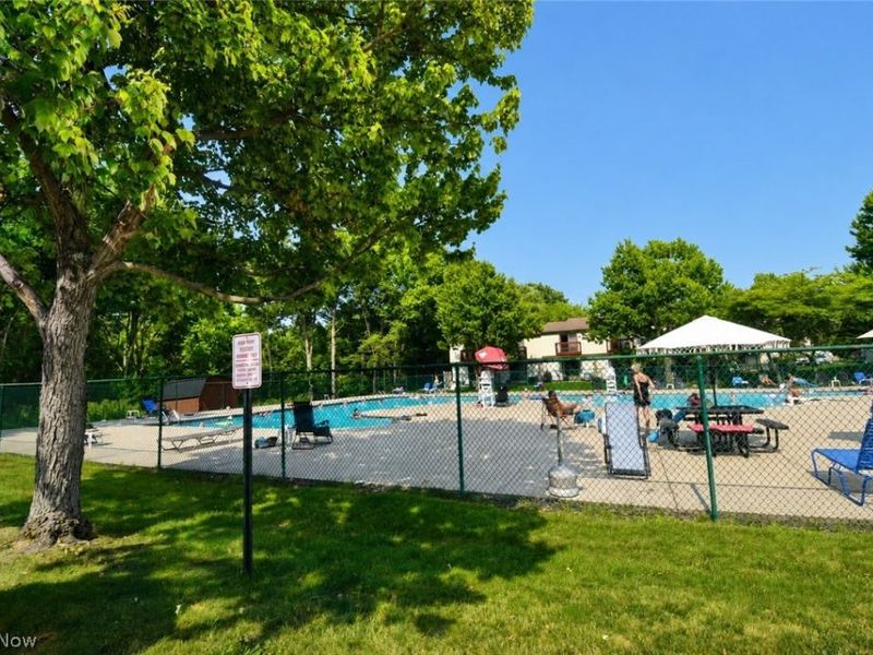 5552 Suncrest Court , Parma, OH 44134 Photo 35