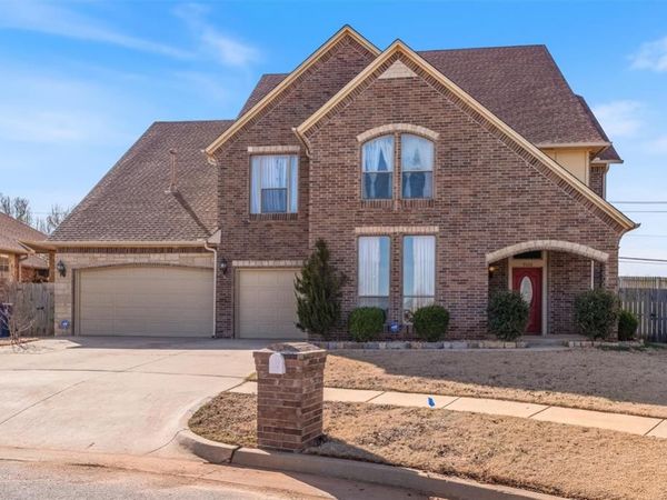 9328 SW 28th Street, Oklahoma City, OK 73128