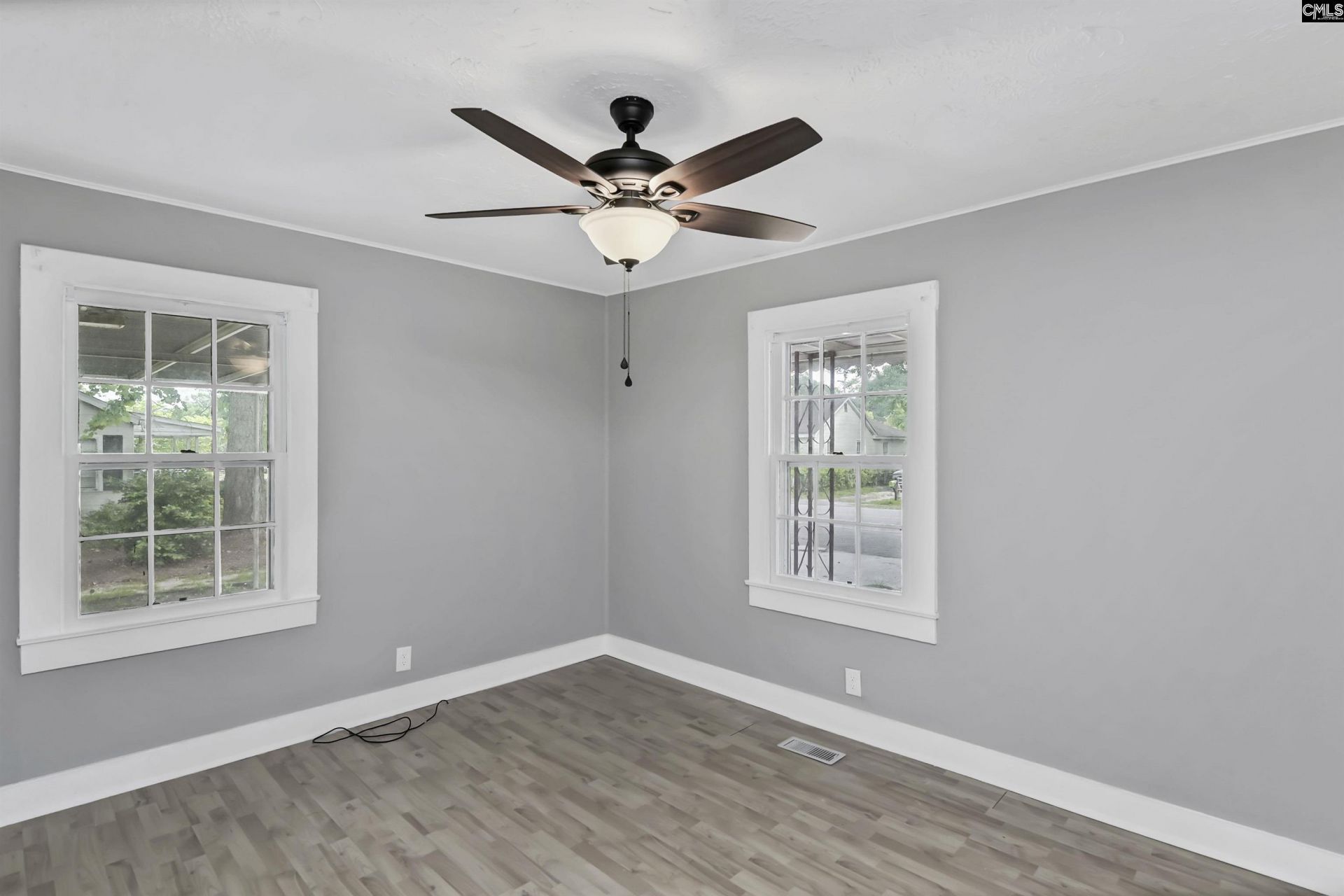 1206 Northland Drive Drive  Photo 32