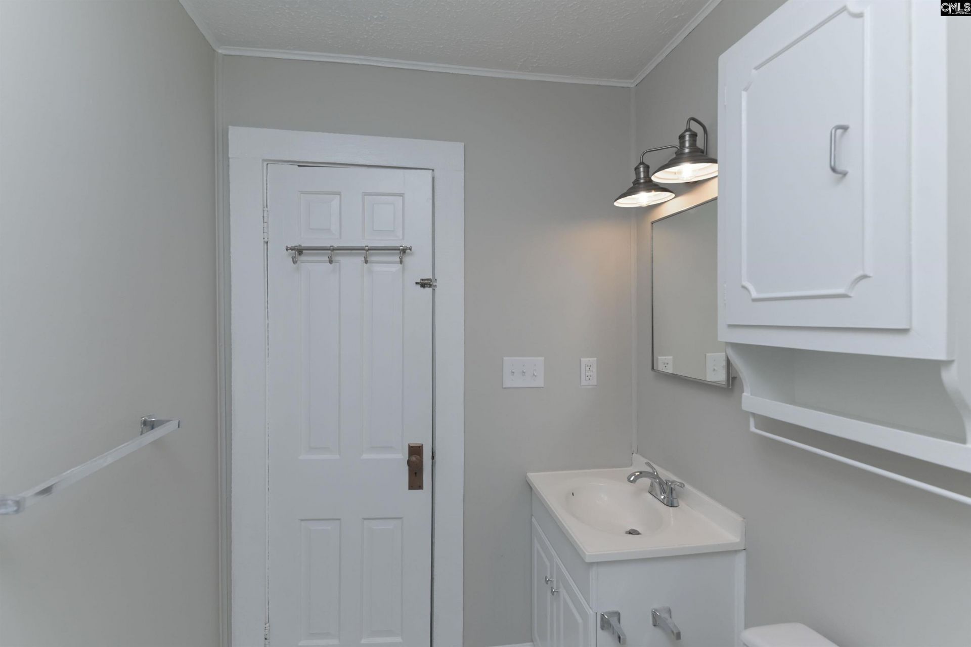 1206 Northland Drive Drive  Photo 6