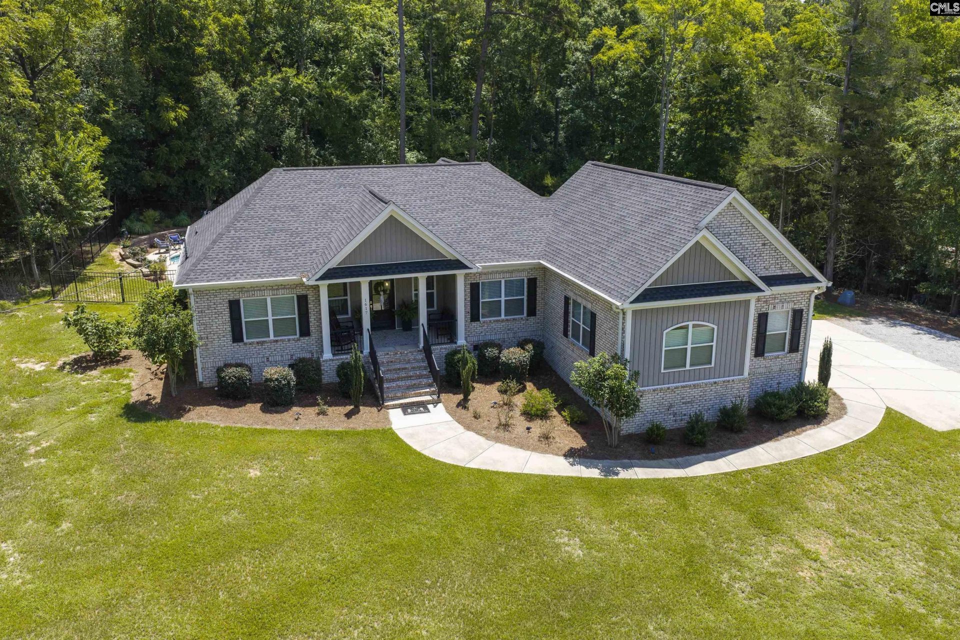 1617 Deep Cove Lane  Photo 8