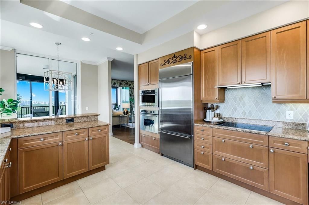 455 Cove Tower Dr , Unit 1701, Naples, FL 34110 Photo
