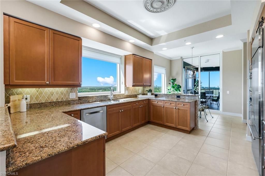 455 Cove Tower Dr , Unit 1701, Naples, FL 34110 Photo