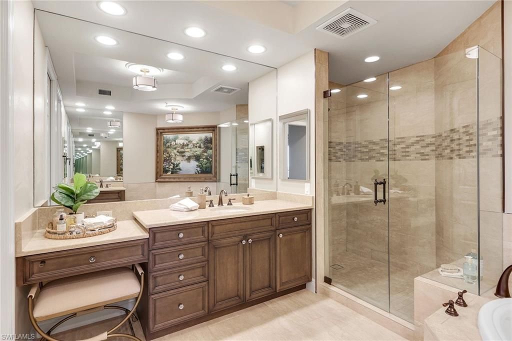 455 Cove Tower Dr , Unit 1701, Naples, FL 34110 Photo
