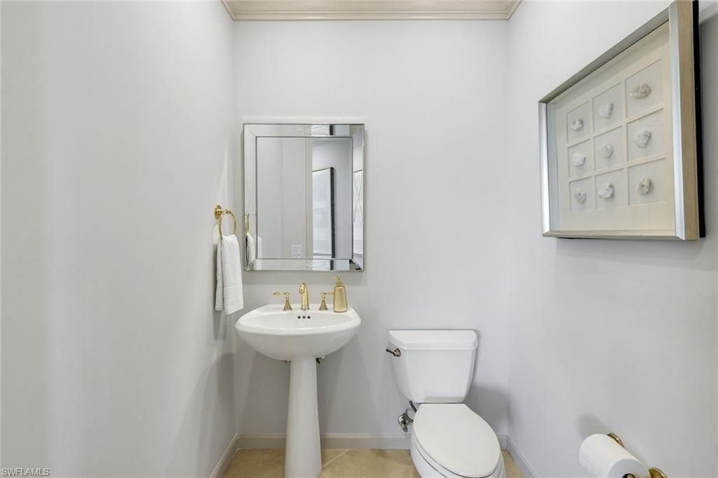 455 Cove Tower Dr , Unit 1701, Naples, FL 34110 Photo