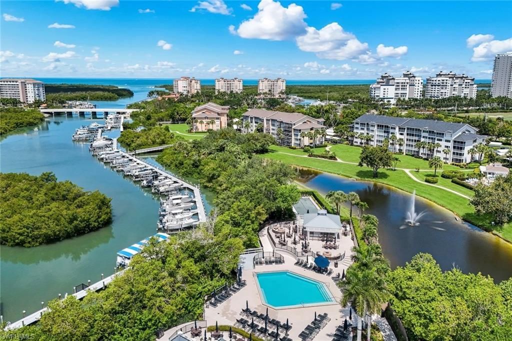 455 Cove Tower Dr , Unit 1701, Naples, FL 34110 Photo