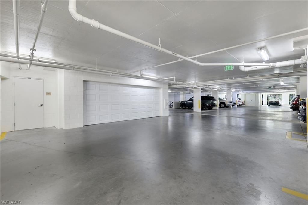 455 Cove Tower Dr , Unit 1701, Naples, FL 34110 Photo