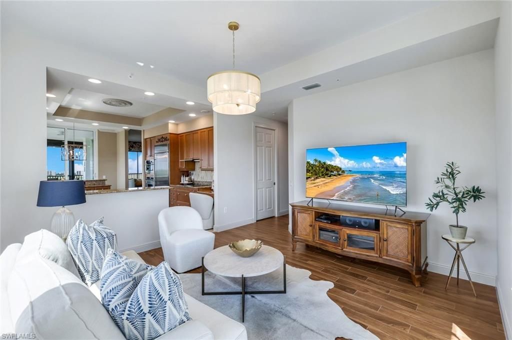 455 Cove Tower Dr , Unit 1701, Naples, FL 34110 Photo