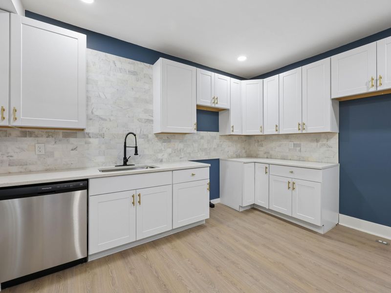 330-332 Loeffler Avenue, Unit 330-332, Columbus, OH 43205 Photo 12