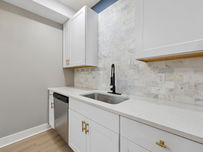 330-332 Loeffler Avenue, Unit 330-332, Columbus, OH 43205 Photo 16