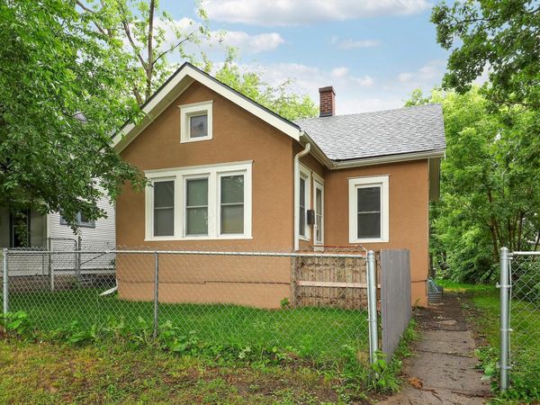 1815 25th Avenue N, Minneapolis, MN 55411