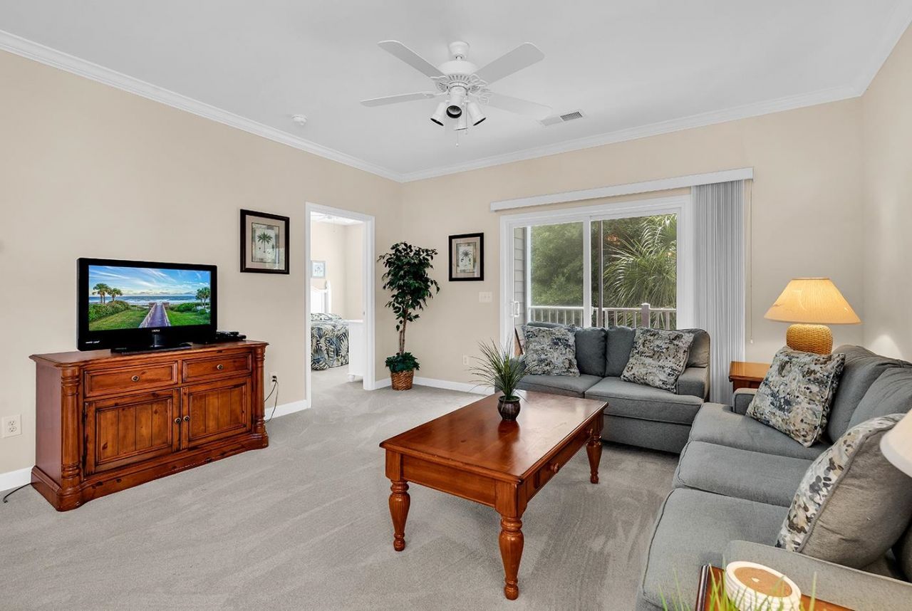 6253 Catalina Dr.  Photo 12