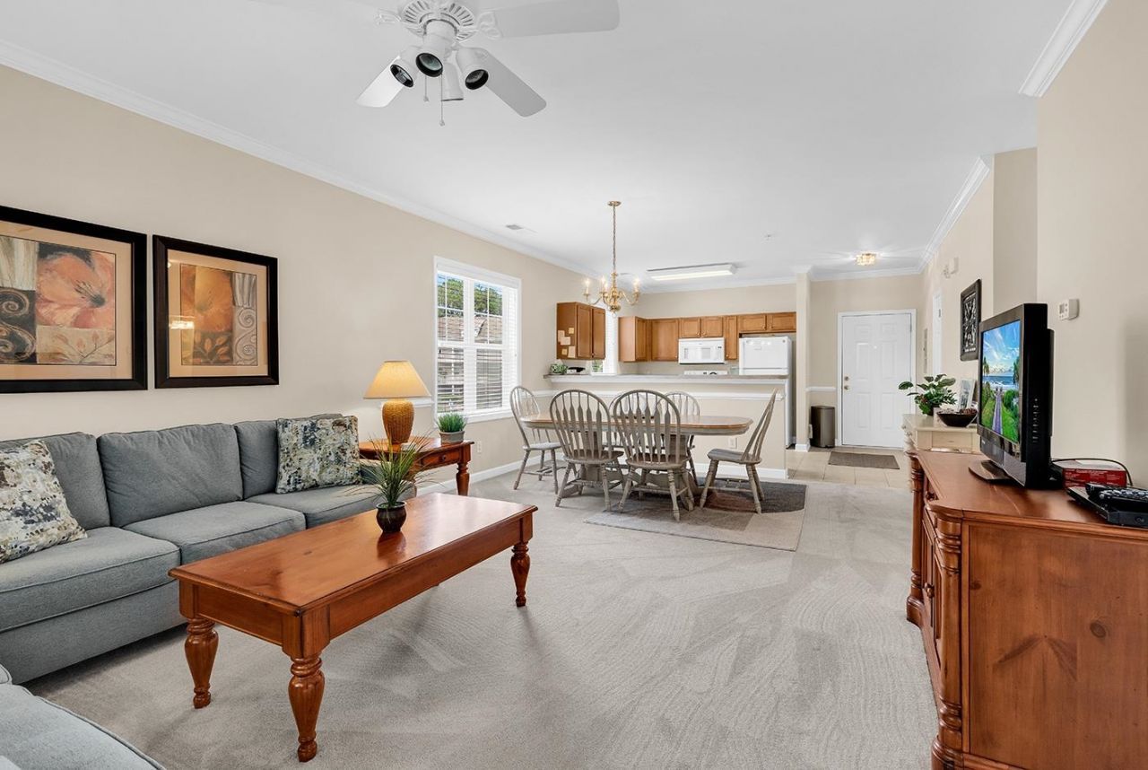 6253 Catalina Dr.  Photo 13
