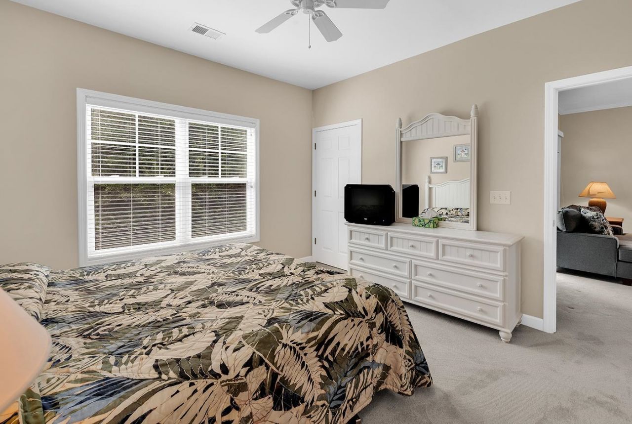 6253 Catalina Dr.  Photo 16