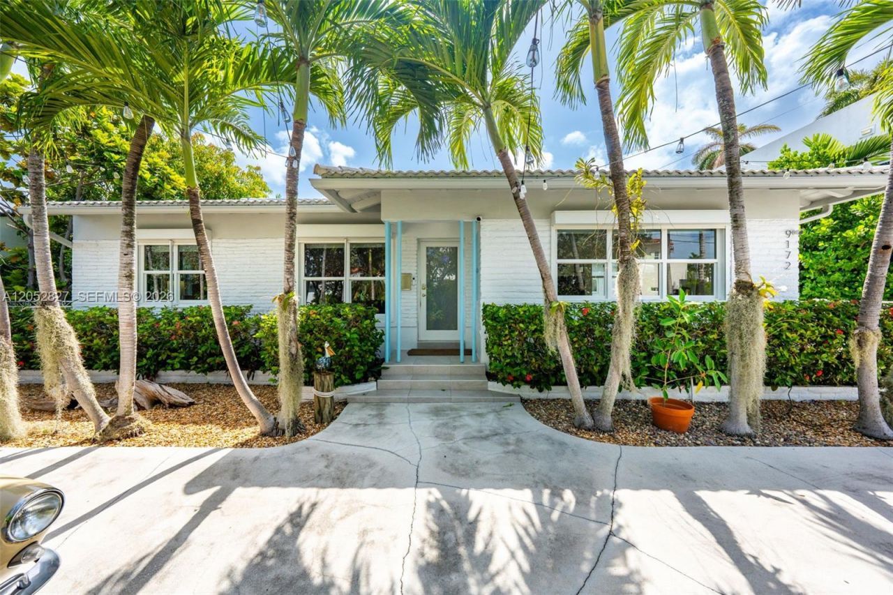 9172 Carlyle Ave , Surfside, FL 33154 Photo