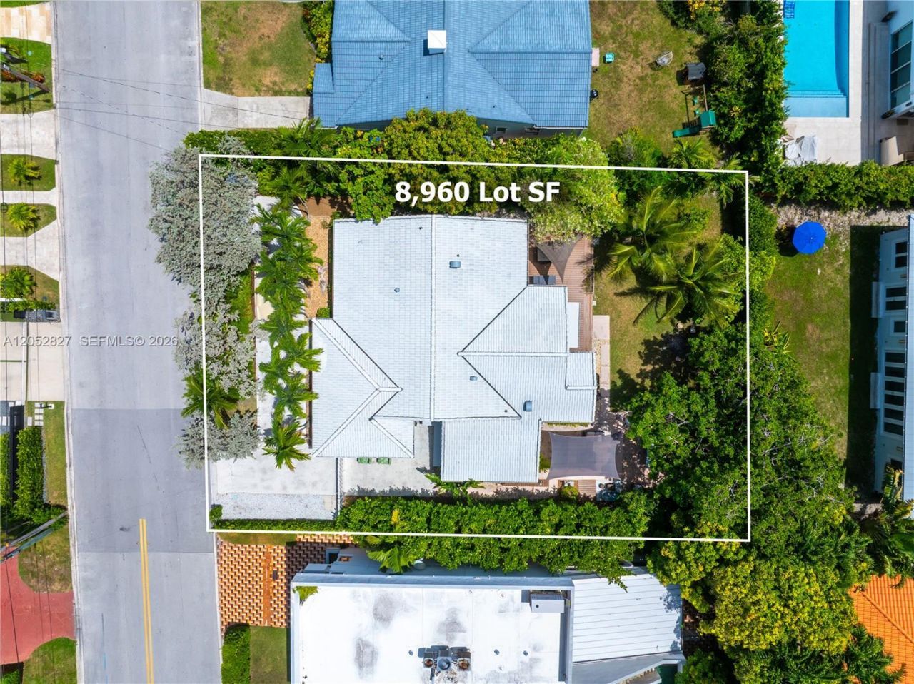 9172 Carlyle Ave , Surfside, FL 33154 Photo