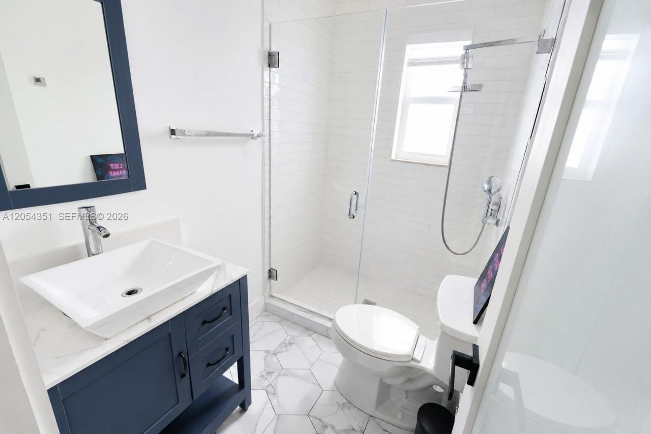 815 W 39th St , Unit 3, Miami Beach, FL 33140 Photo
