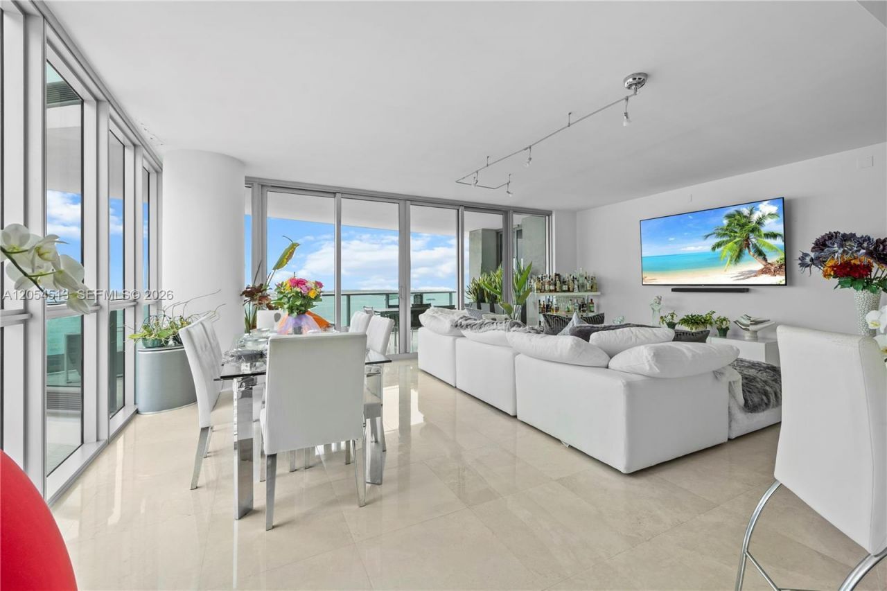 1331 Brickell Bay Dr , Unit 2601, Miami, FL 33131 Photo