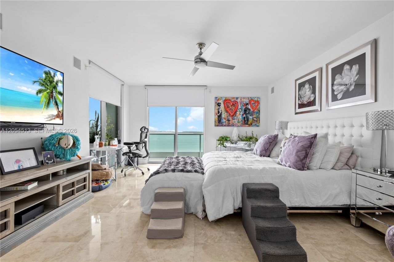 1331 Brickell Bay Dr , Unit 2601, Miami, FL 33131 Photo