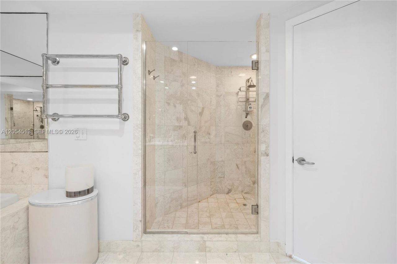 1331 Brickell Bay Dr , Unit 2601, Miami, FL 33131 Photo