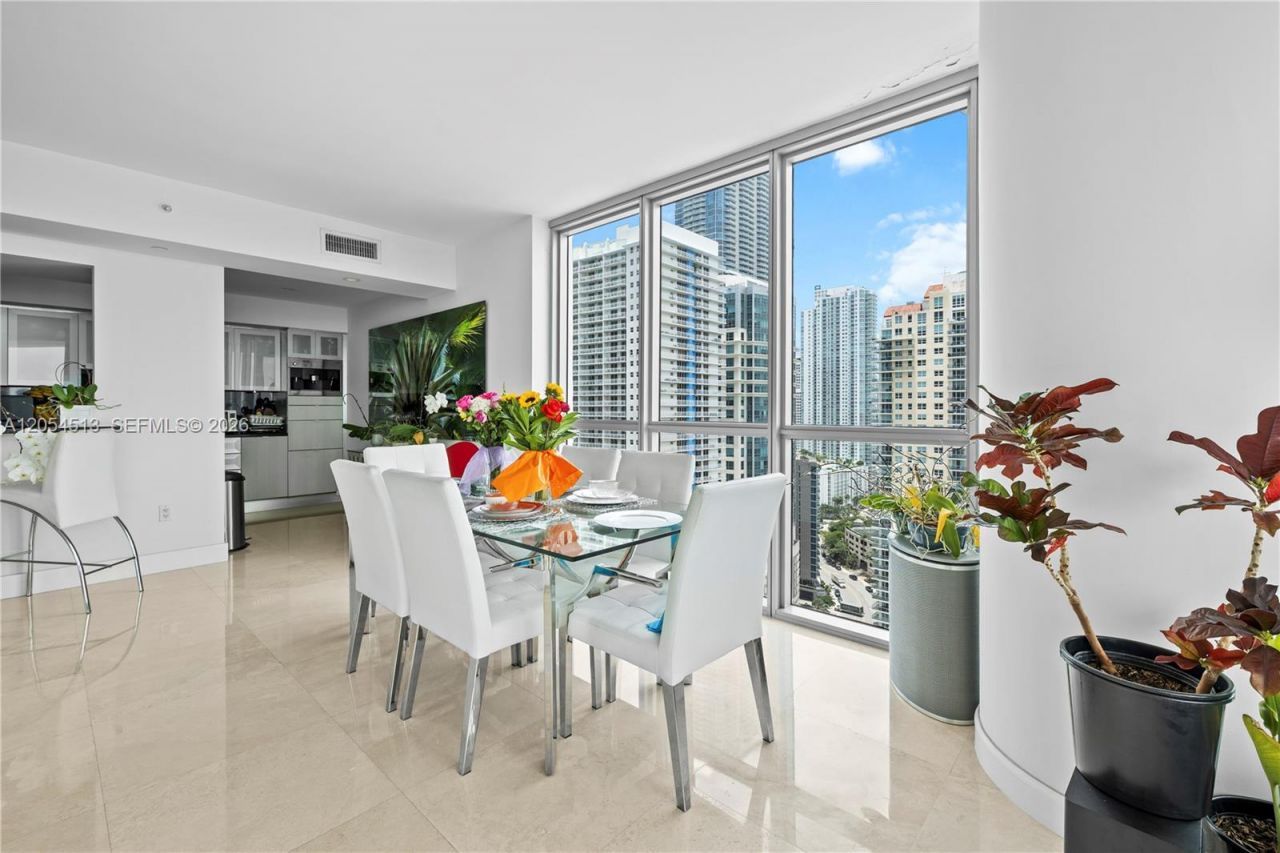 1331 Brickell Bay Dr , Unit 2601, Miami, FL 33131 Photo
