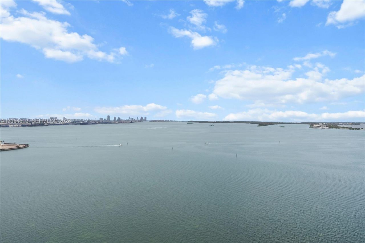 1331 Brickell Bay Dr , Unit 2601, Miami, FL 33131 Photo