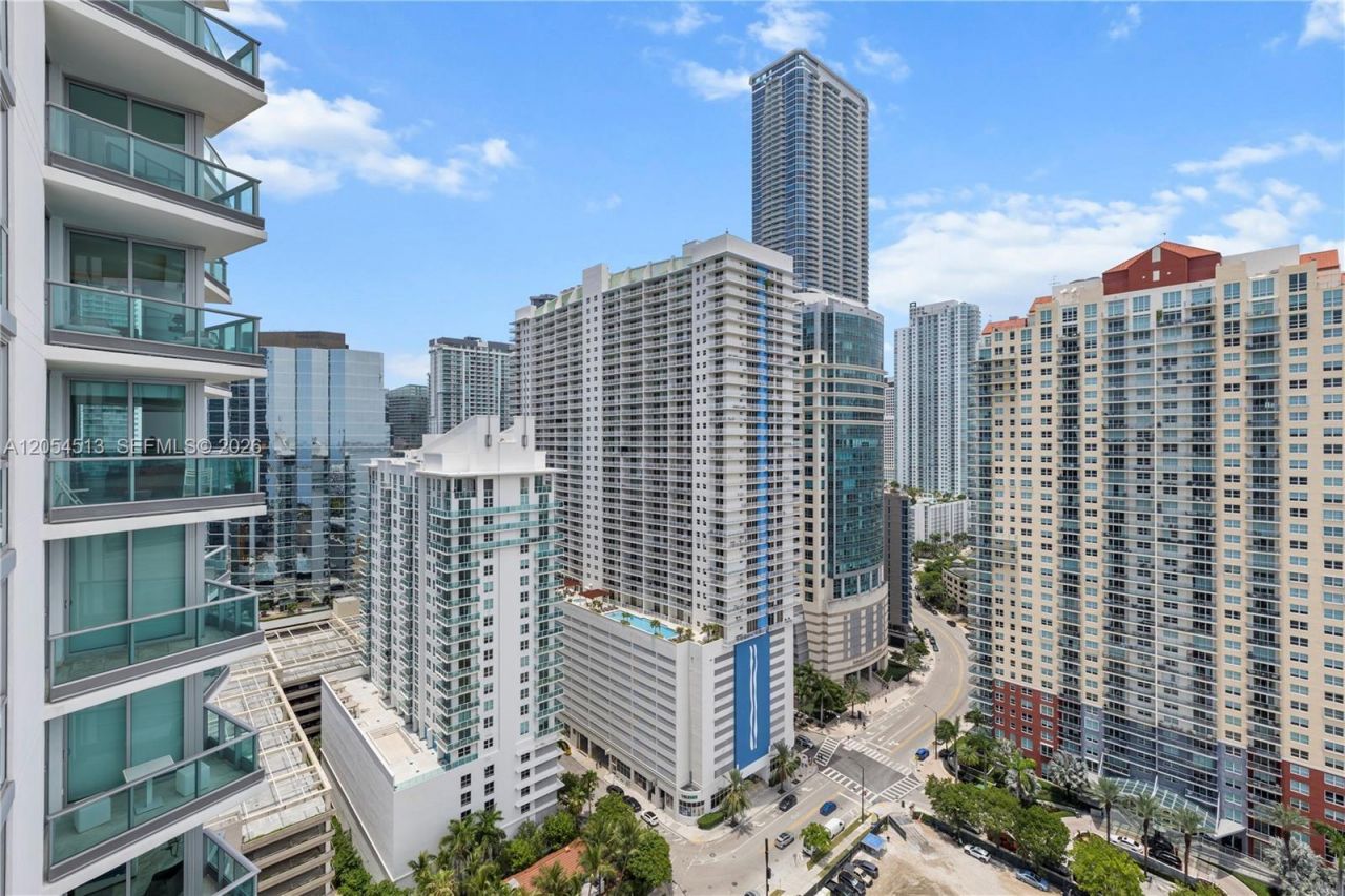 1331 Brickell Bay Dr , Unit 2601, Miami, FL 33131 Photo