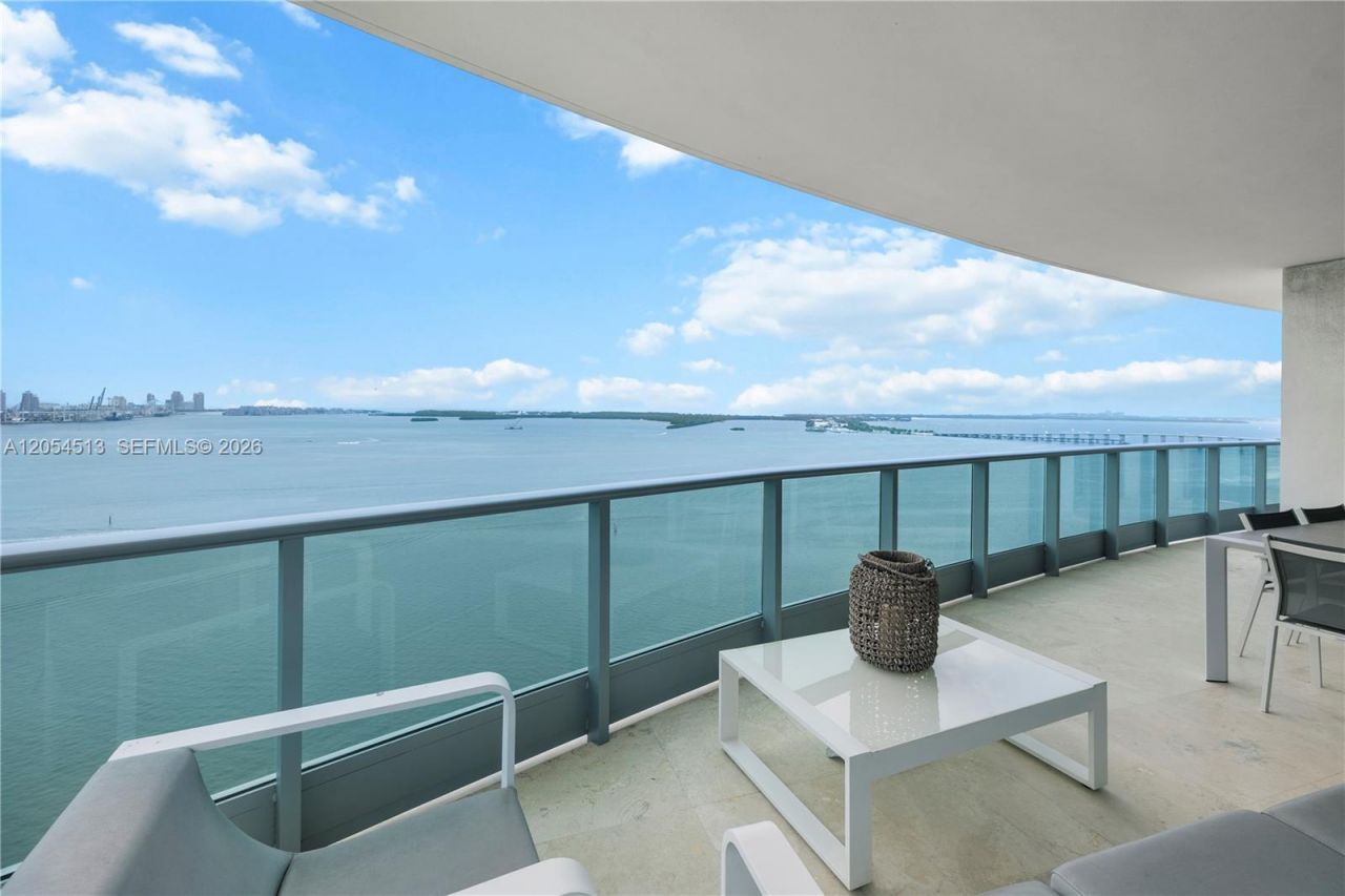 1331 Brickell Bay Dr , Unit 2601, Miami, FL 33131 Photo