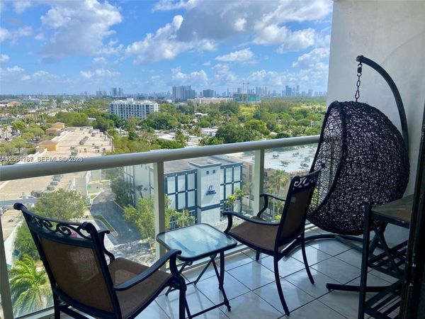 13499 Biscayne Blvd, Unit 1111, North Miami, FL 33181