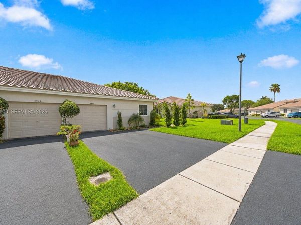 Unit 140, Dania Beach, FL 33312