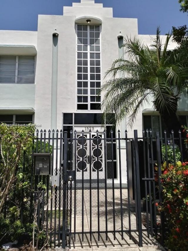 1525 Meridian Ave , Unit 109, Miami Beach, FL 33139 Photo