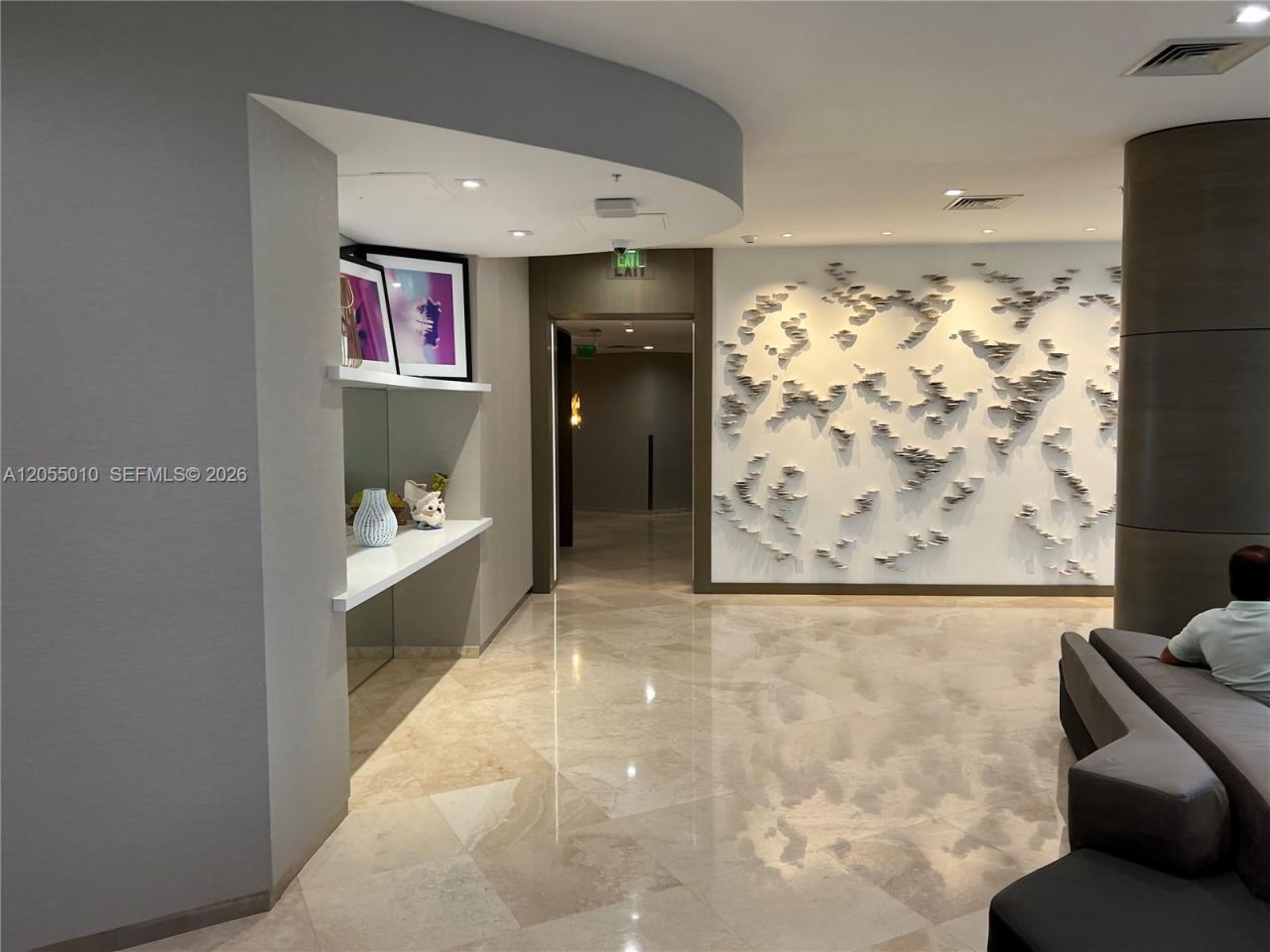 10275 Collins Ave, Unit 112, Bal Harbour, FL 33154 Photo
