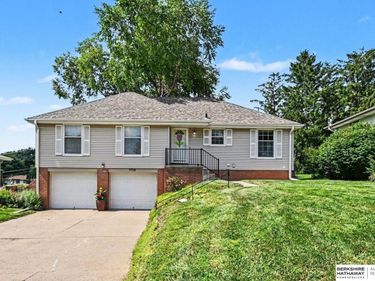 9758 Cady Avenue, Omaha, NE 68134