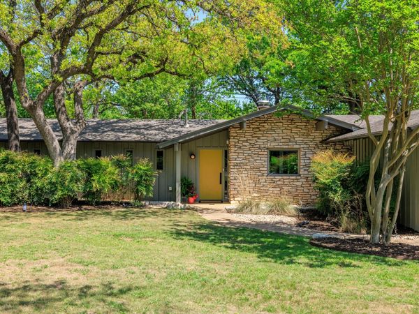 202 Tanglewood DR , Fredericksburg, TX 78624